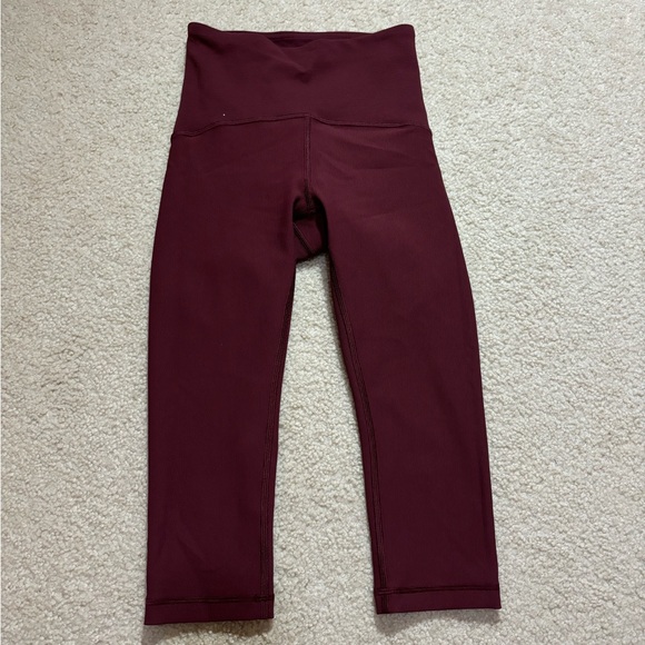 Lululemon High Rise Capri Leggings 17” - Picture 3 of 3